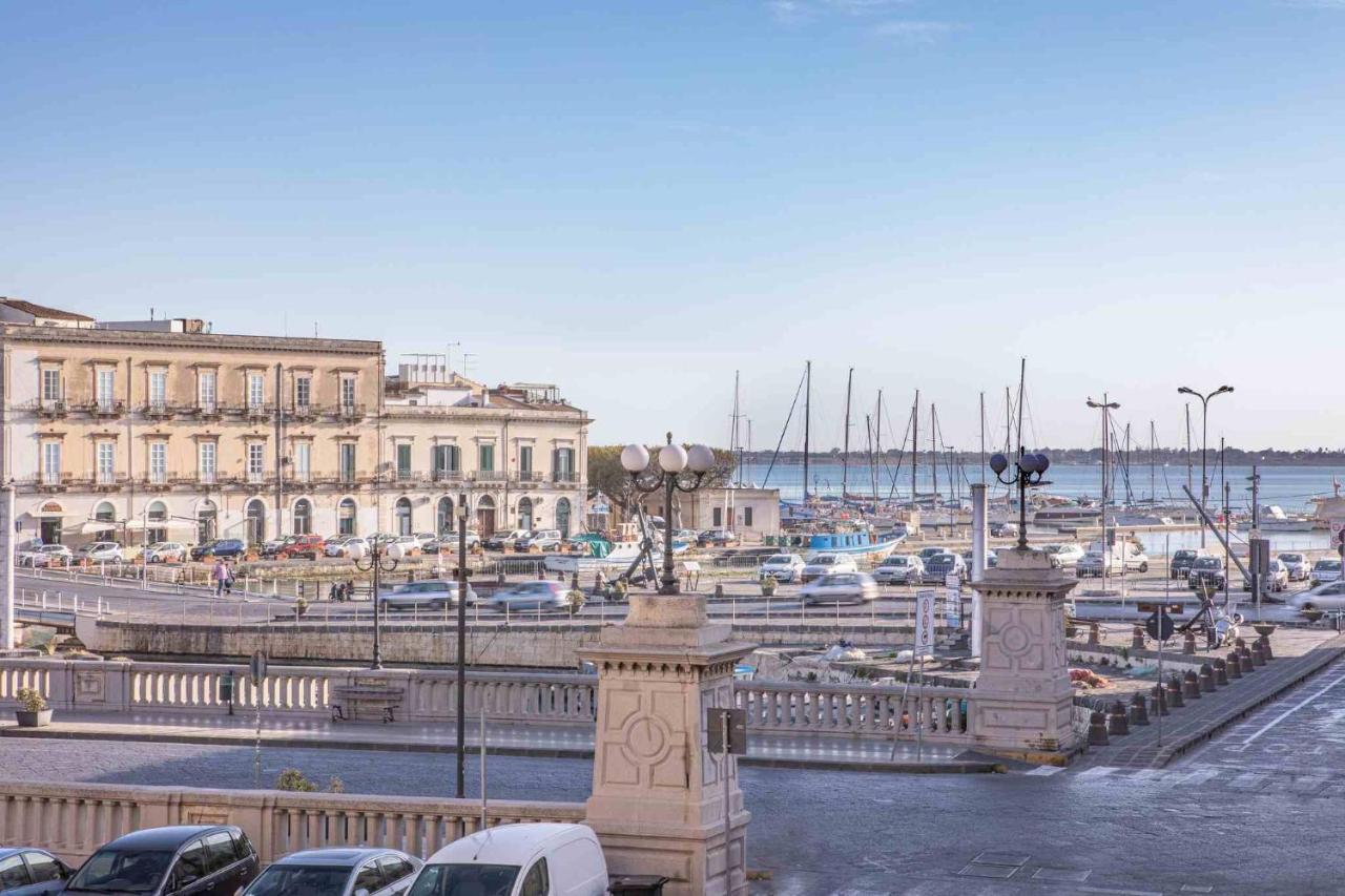 Ortigia Sunset Apartments Syrakus Exterior foto